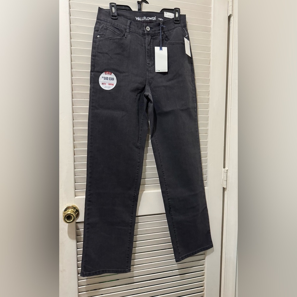 Wallflower Women’s Charcoal Denim Dad Fit Jeans NWT